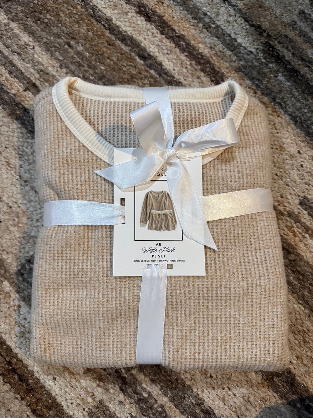 American Eagle Outfitters Cream Waffle Plush set